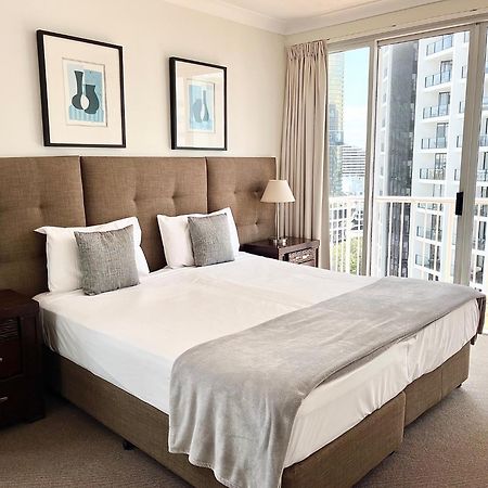 Bel Air On Broadbeach - Official Голд-Кост Экстерьер фото