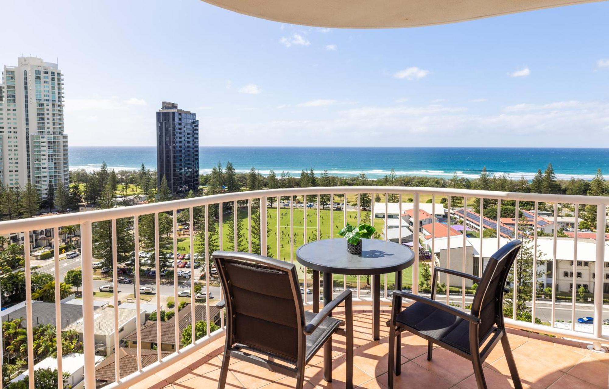 Bel Air On Broadbeach - Official Голд-Кост Экстерьер фото